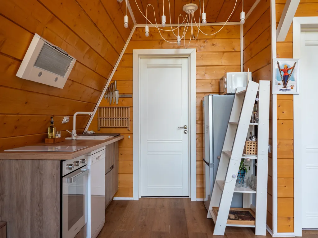 Коттедж Уютный дом у озера с банькой — Кучерово