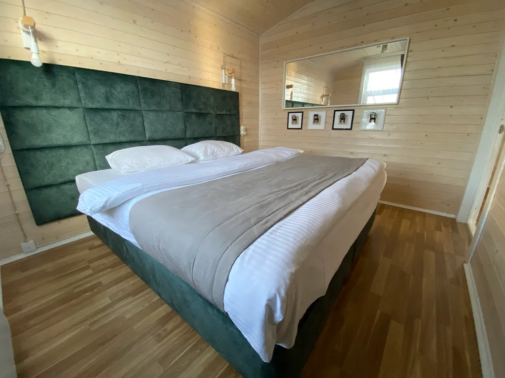 Коттедж 3-комнатный Дом — Денежниково