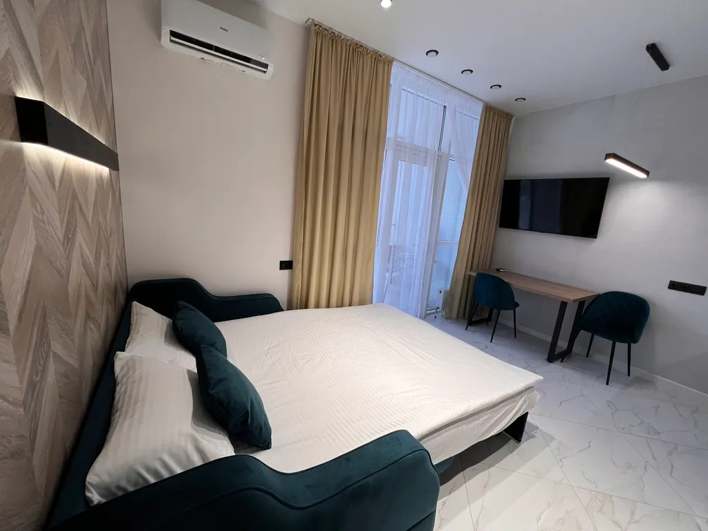 Современная студия Sun Hills Olginka