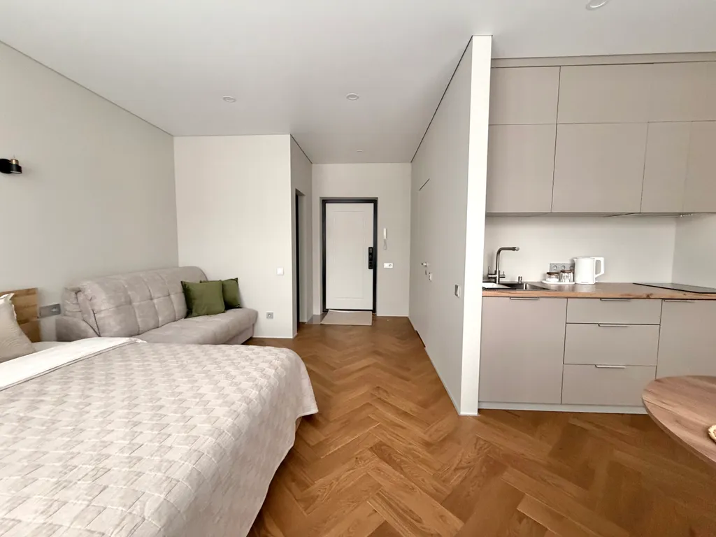 Студия возле озера Кабан