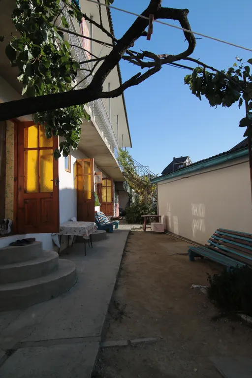 Трёхместный номер с кондиционером, TV