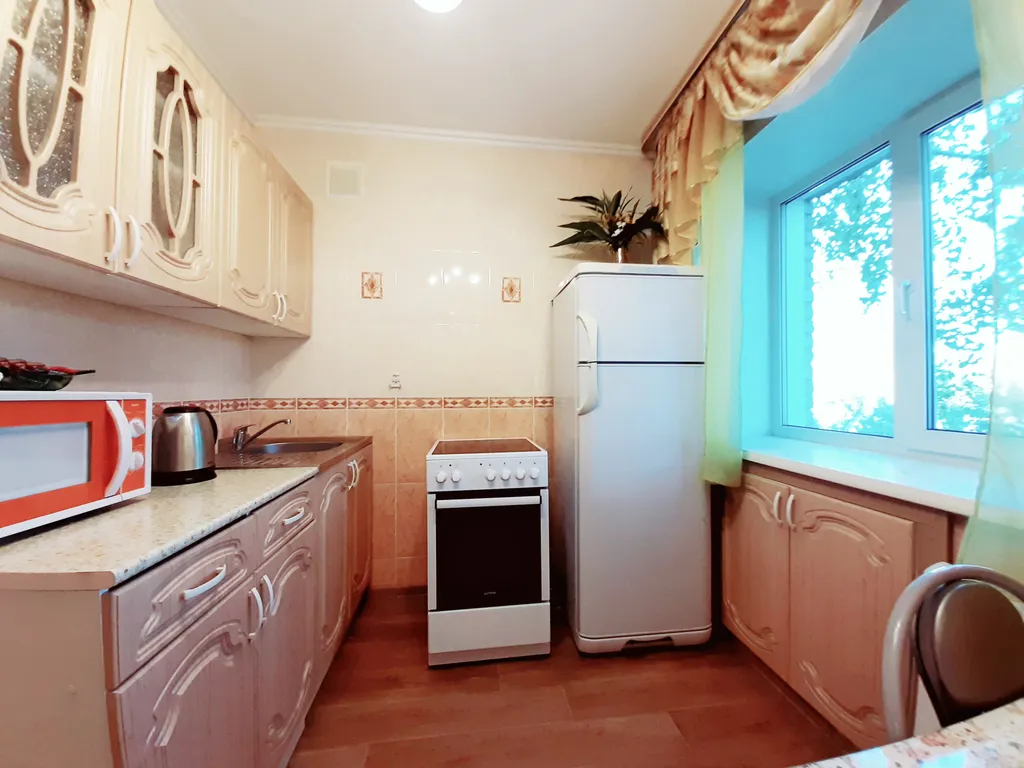 Зеленый оазис на площади Маркса