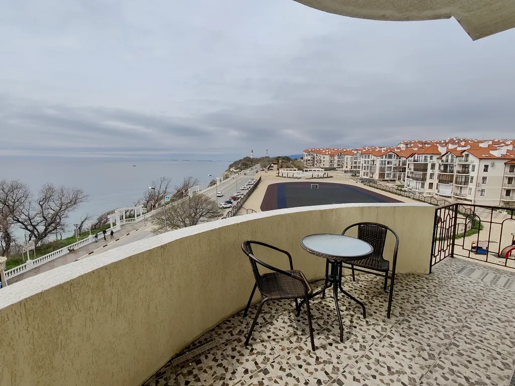 Квартира Евродвушка с большое кухней студией с видом на море — аренда посуточно в Геленджик