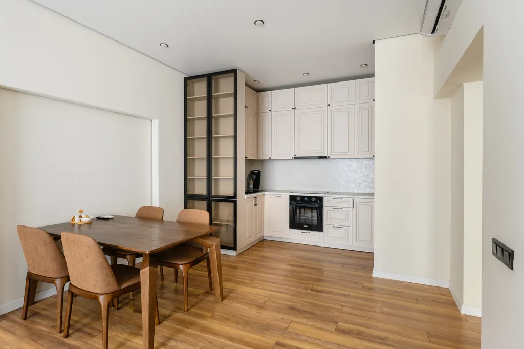 Уютная квартира в центре города Алматы