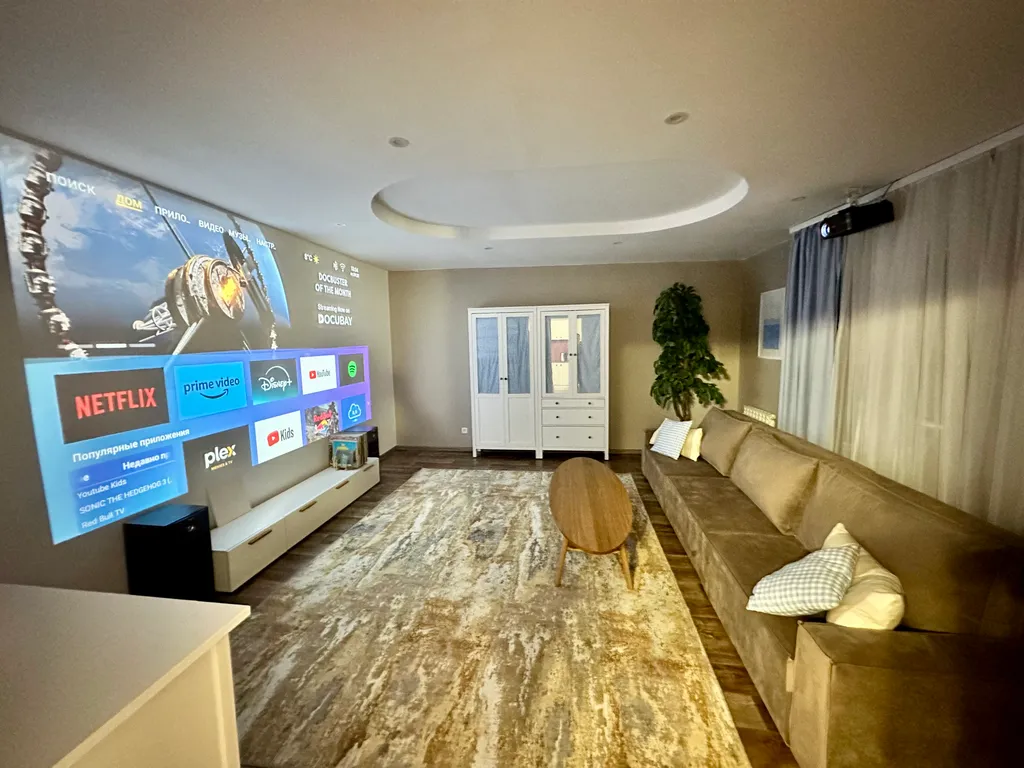 Коттедж Дом с панорамным видом и кинотеатром — аренда посуточно в Тольятти