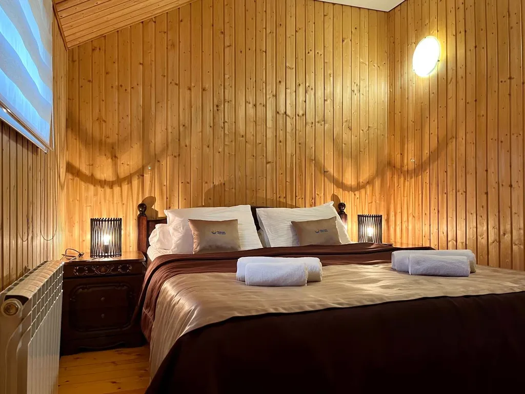 Квартира Люкс с балконом с видом на озеро двухкомнатный — аренда посуточно в Даховская