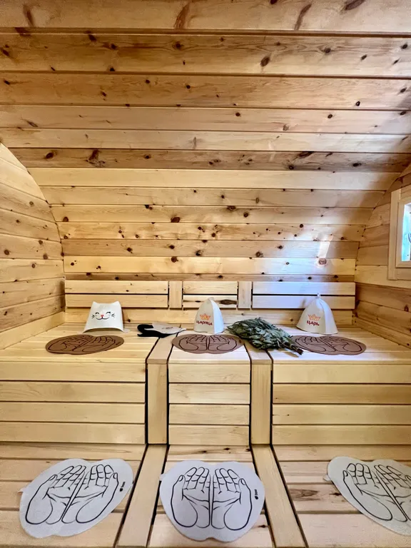 Глэмпинг у реки