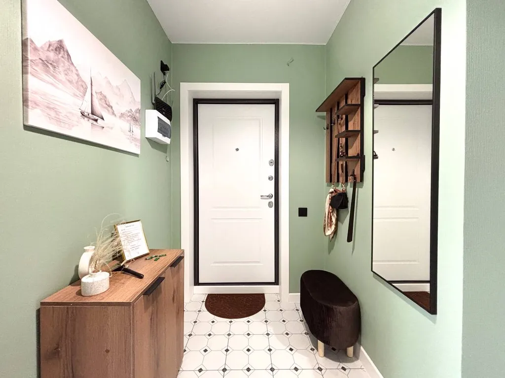 Новая евро-двухкомнатная недалеко от центра Кирова