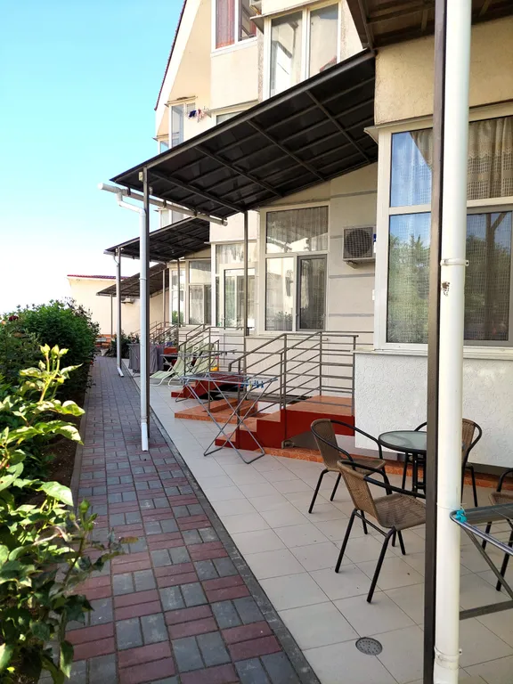 Апартаменты Феодосийский залив (двухкомнатные апартаменты №6)