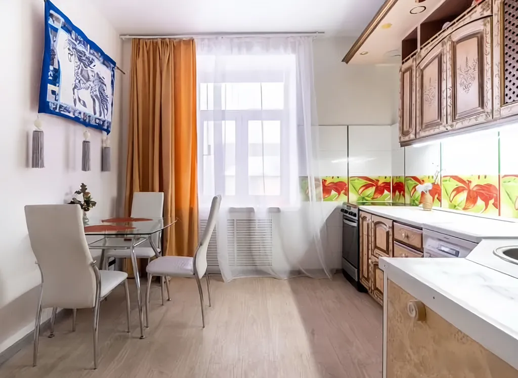 Уютная Арт- квартира в центре около реки.