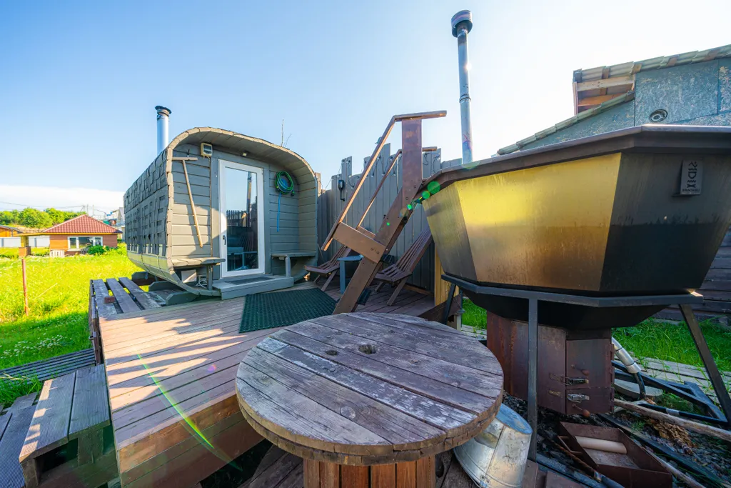 Современный домик с баней