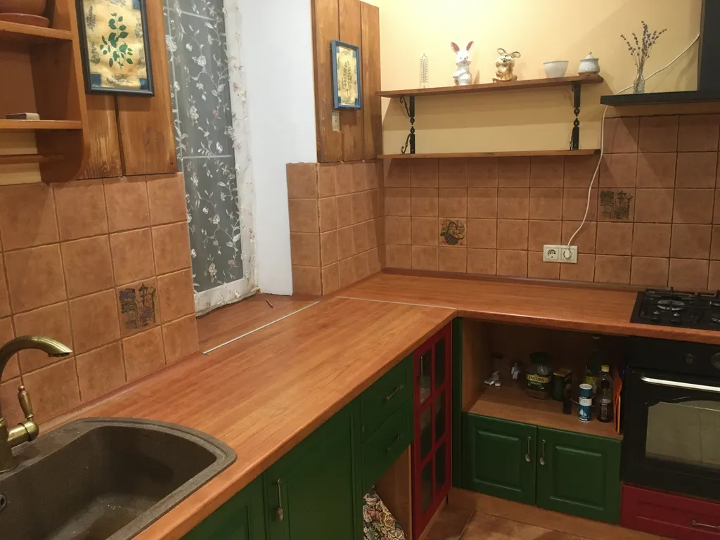 Вилла на холме с прекрасным видом