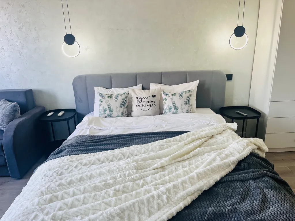 Современная студия в центре