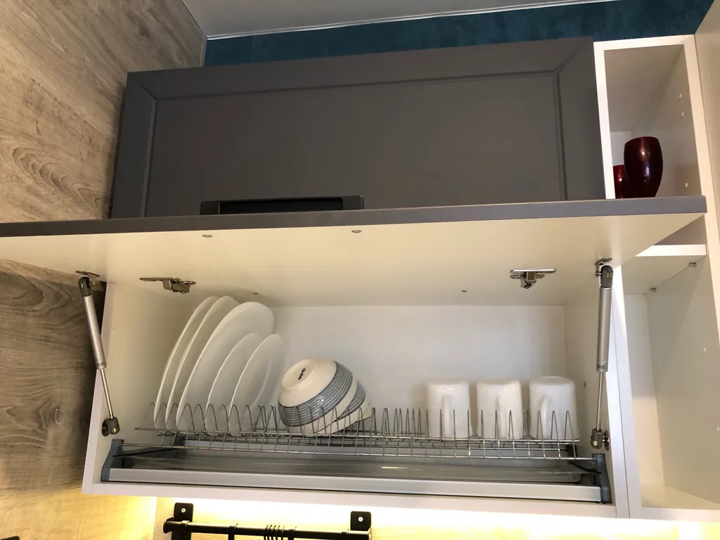 Новая квартира возле ТЦ Изумрудный город