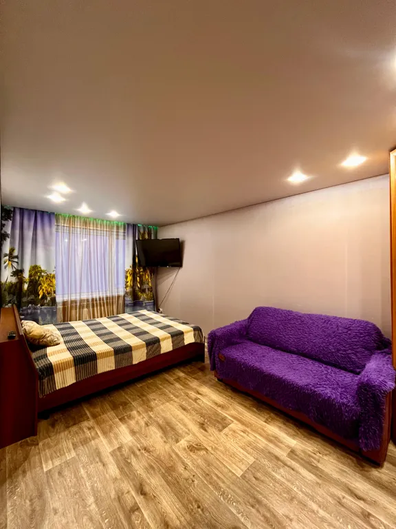 Уютная однокомнатная квартира — аренда посуточно в Магадан