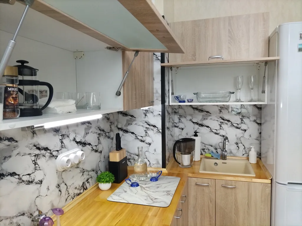 2-комнатная квартира только после ремонта в 20 мин. Пешком от метро