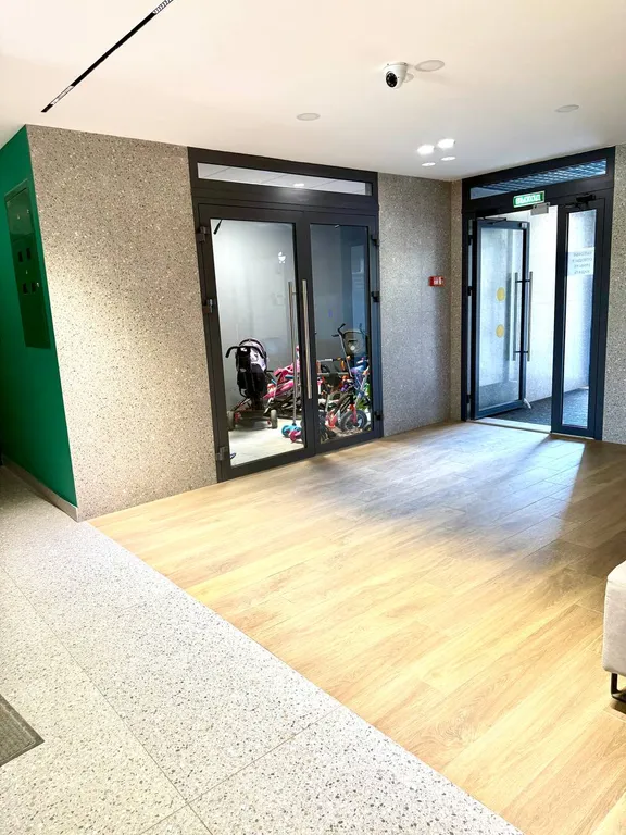 Уютнaя студия в нoвом соврeменнoм дoмe кoмфoрт