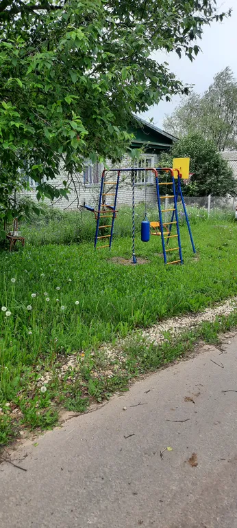 Уютный домик рядом с монастырем в самом центре