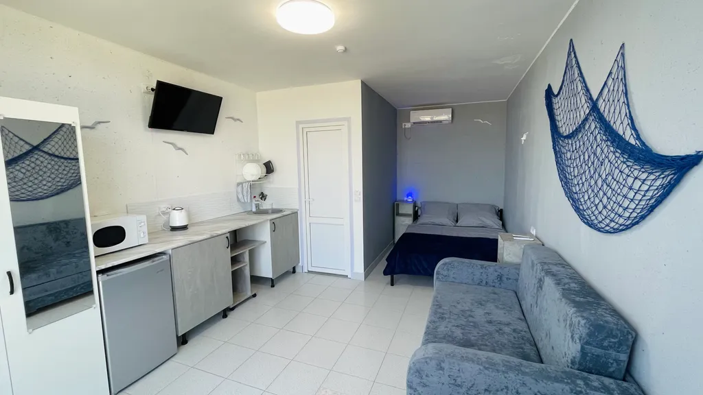 Квартира Квартира Уютная студия у моря со своей беседкой — Волна