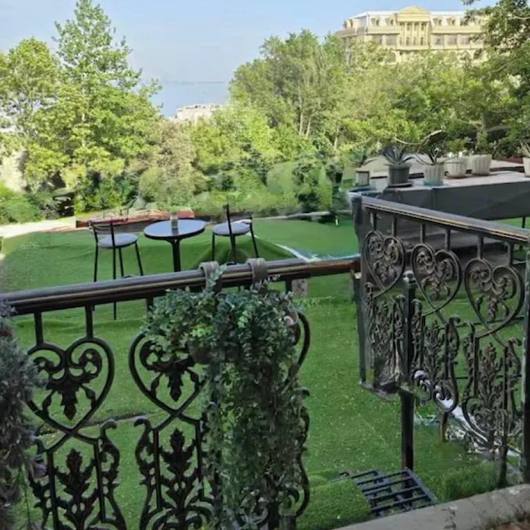 Квартира с видом на море