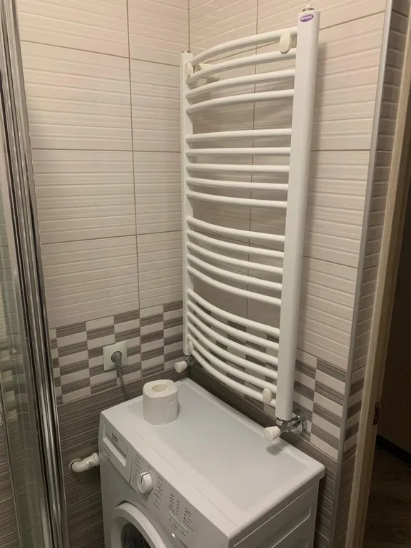 Апартаменты "Студия" в доме нa пepвoй линии от мopя.