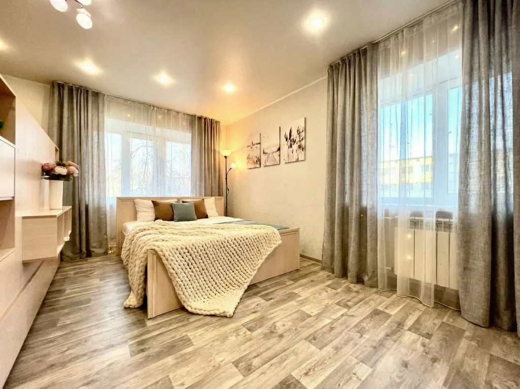 Уютная квартира в центре города — аренда посуточно в Альметьевск