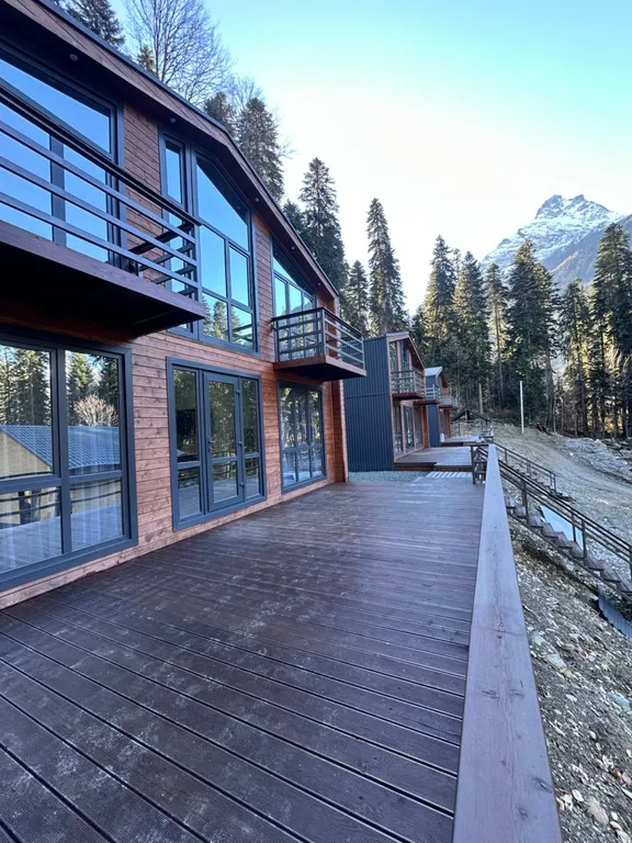 Коттедж 2 новый в самом сердце Домбая — аренда посуточно в Домбай