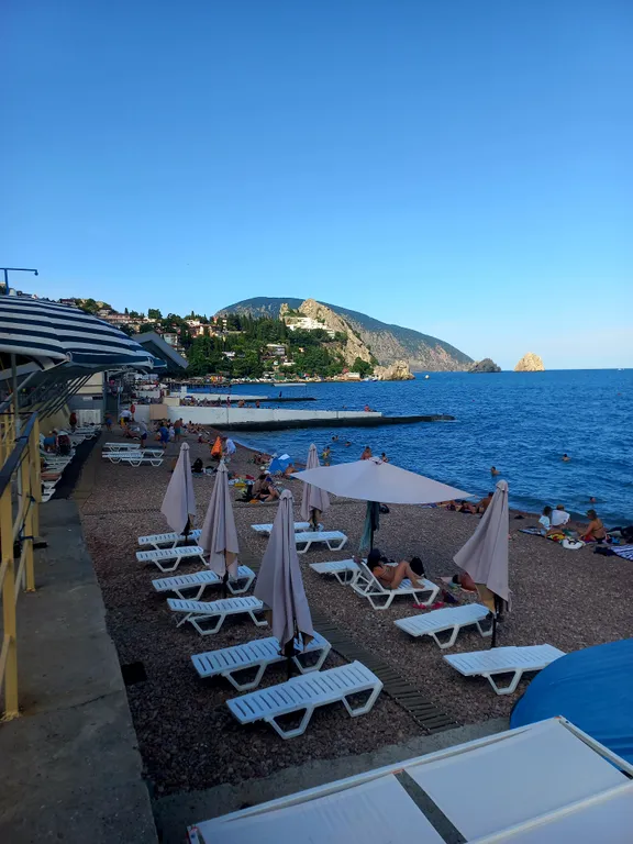 Комната под ключ с видом на море в новостройке без балкона