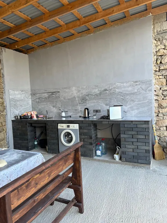 Коттедж между Каспийском и Избергом