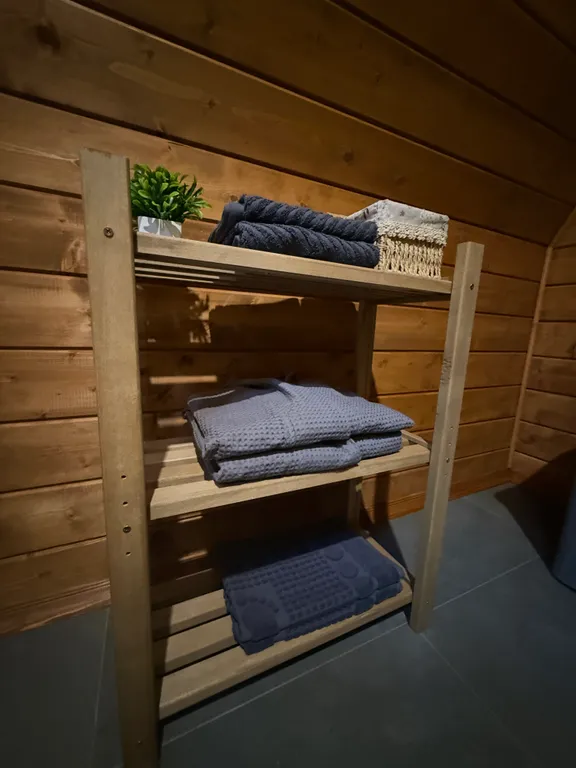 Уютный домик с купелью и баней в сосновом лесу