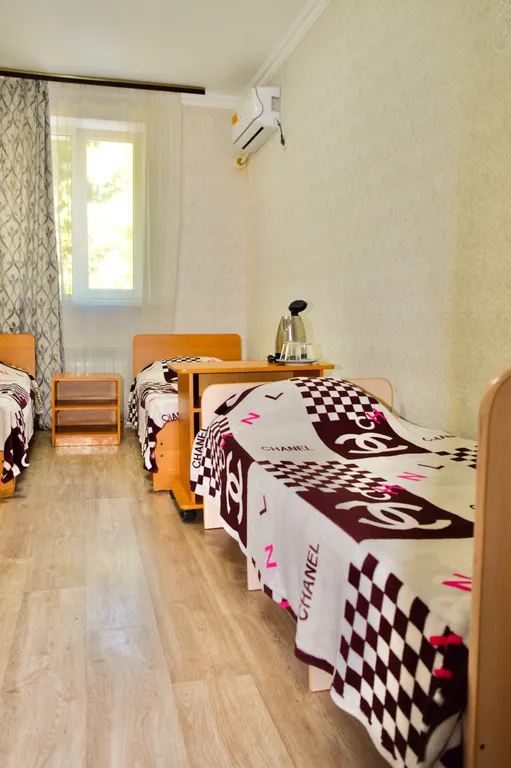 Квартира Для большой компании,отдельный вход,сан.узел совмещён — аренда посуточно в Туапсе