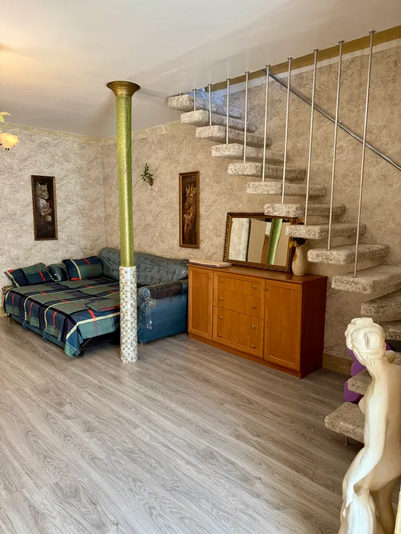 Коттедж 4-комнатный Дом — Евпатория