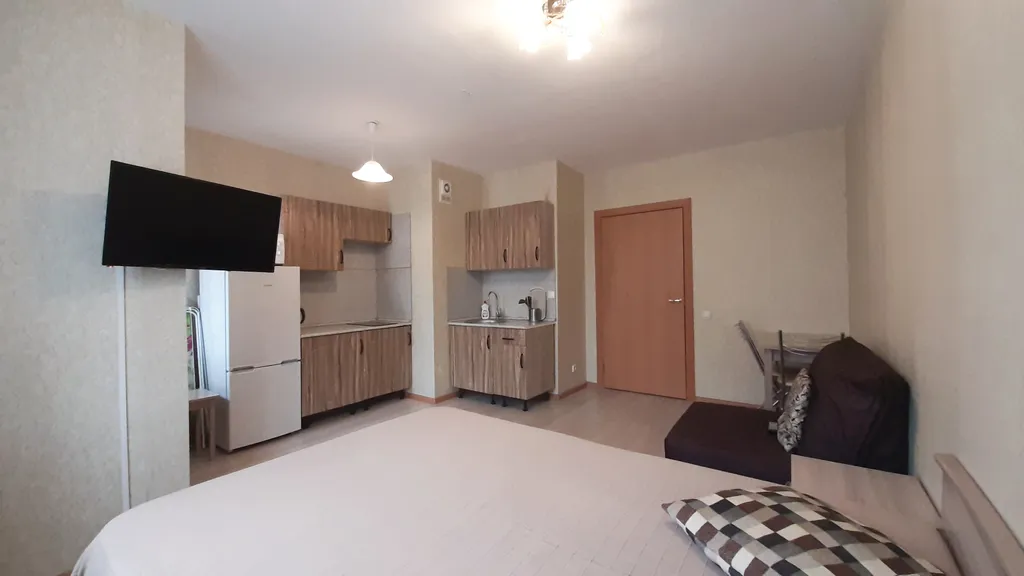 Уютная студия у метро Парнас