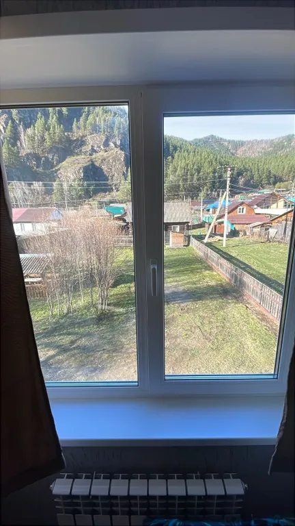 Дом с видом на реку Катунь