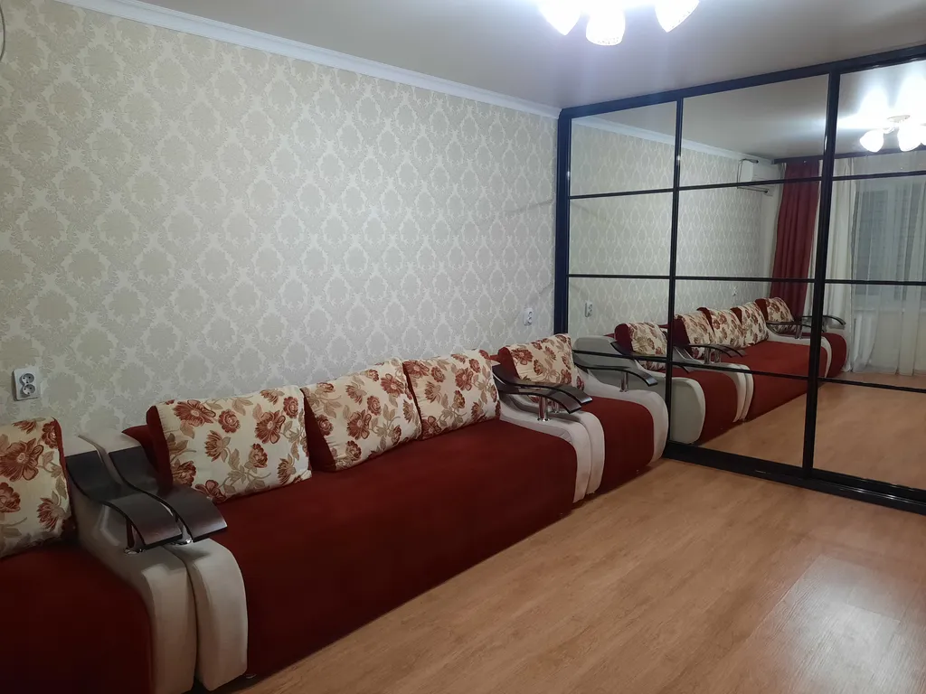 Просторная двухкомнатная квартира — аренда посуточно в Армавир