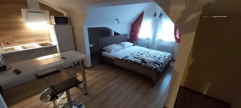 Квартира-студия на мансардном этаже