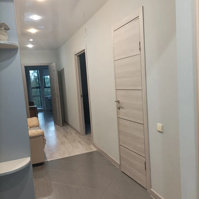 Уютная квартира евродвухкомнатная квартира на набережной варкауса