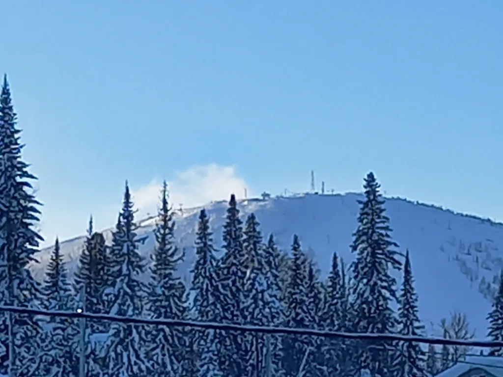 Дом с видом на горы