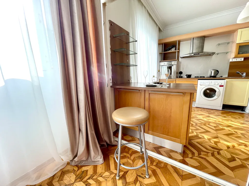 Flame towers view Apartment