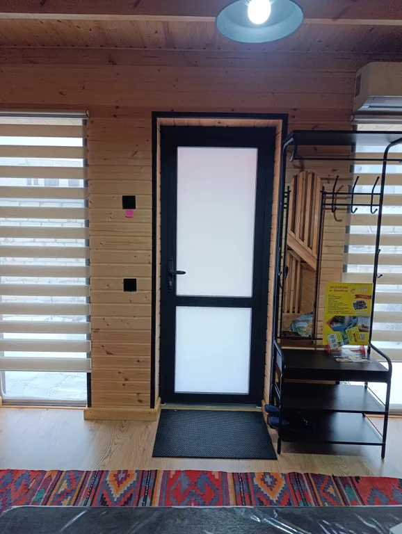 Домик на побережье Каспия