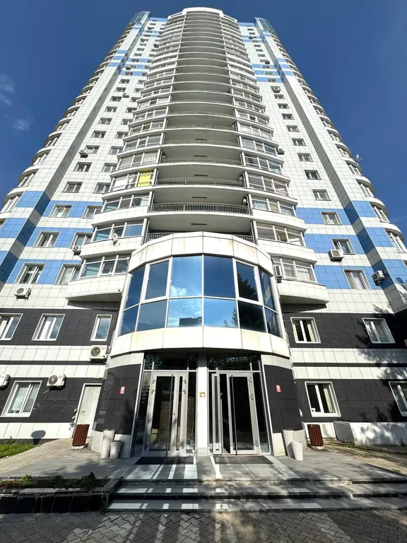 Уютная квартира на 23 этаже