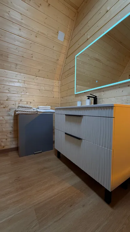 А-фрейм 3 с видом на горы и лес