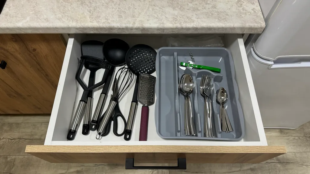 Уютная однокомнатная квартира с видом на самые красивые закаты у реки