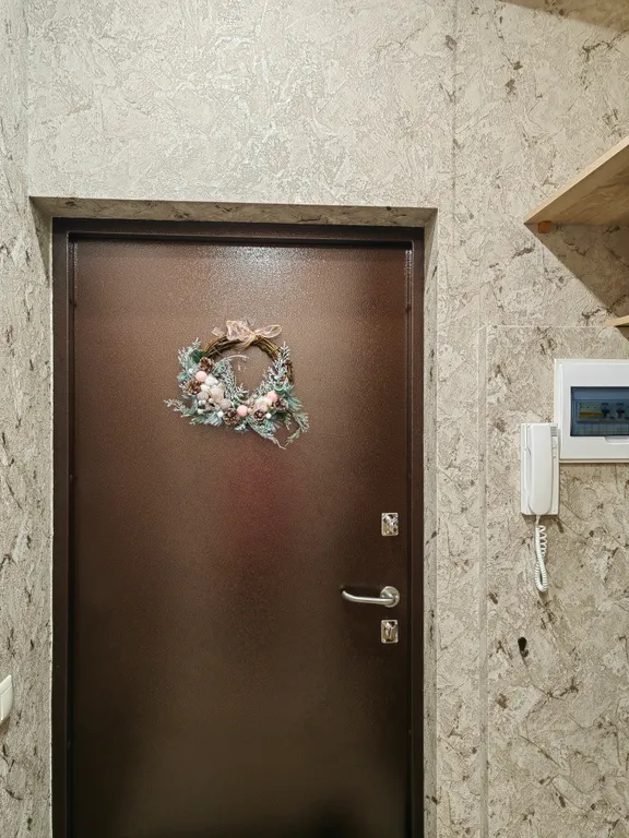 Солнечная квартира с видом на Московскую площадь