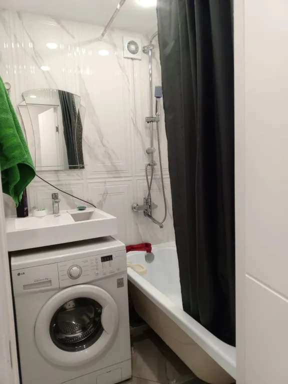 3-ком.квартира с отчётными док-ми, с хорошим ремонтом, с новой мебелью