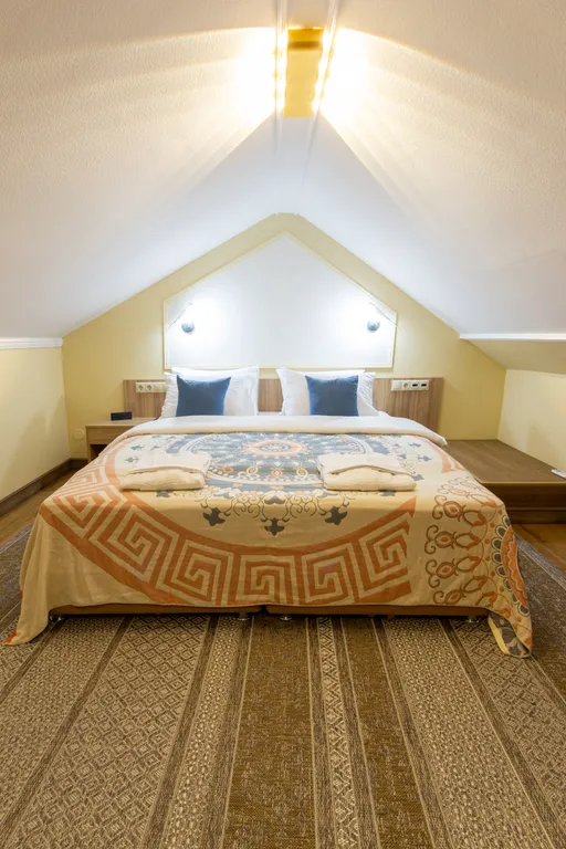 Двухуровневый апартамент