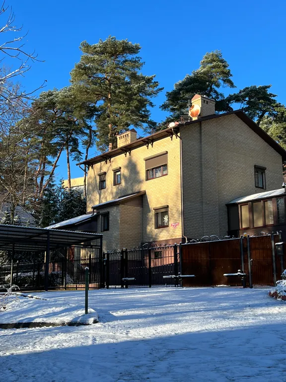 Светлый семейный дом