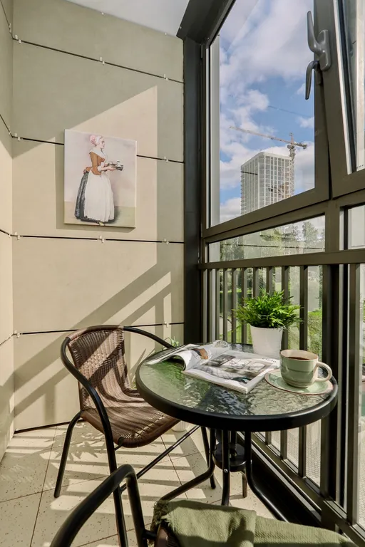 4 Угла: Тот самый ЖК колизей на набережной, М.Горького, 150