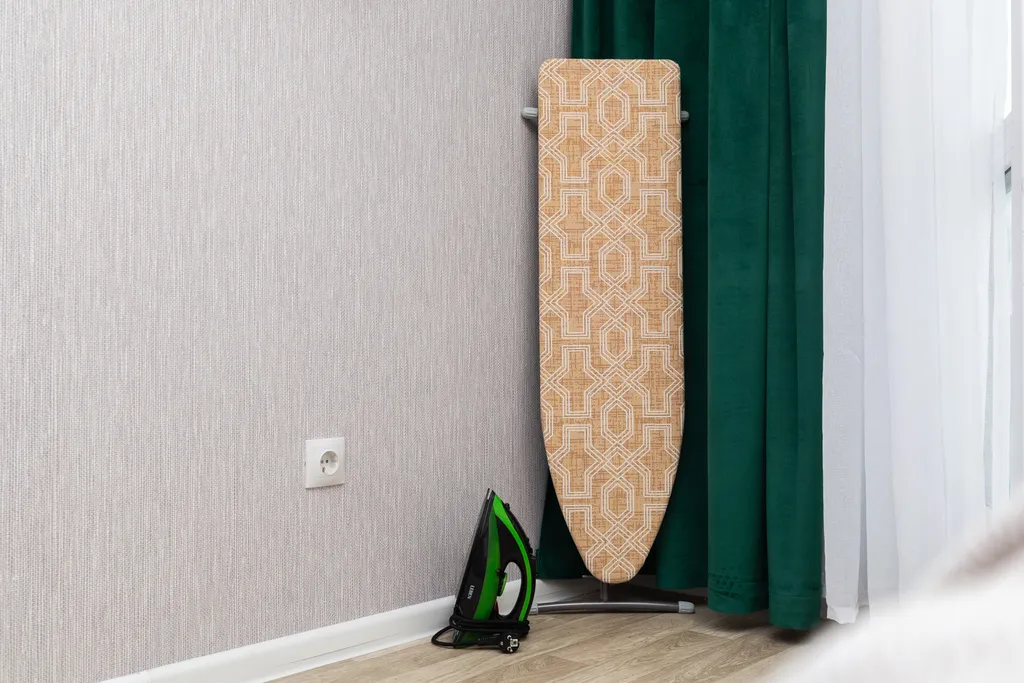 Изумрудная студия с гамаком в новом доме в экологически чистом районе