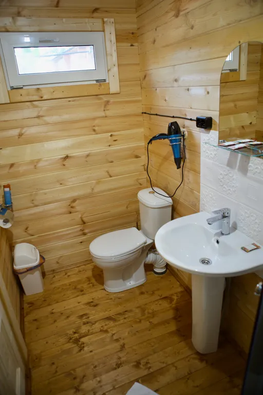 Коттедж Коттедж Уютные бунгало на берегу моря — Сухум